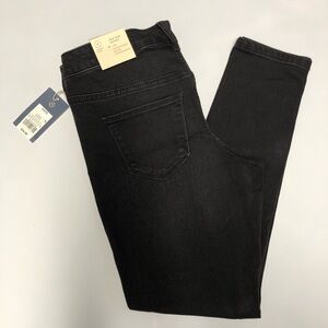 Universal thread mid rise skinny jeans size 4 Short